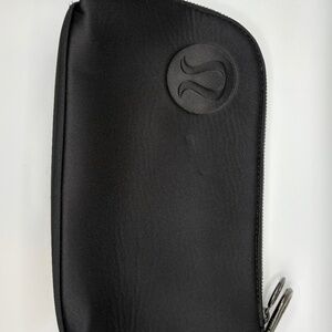 Lululemon Off The Mat Neoprene Pouch